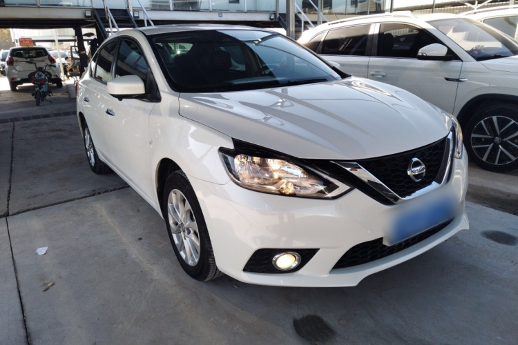 日产 轩逸 2022款 经典 1.6XL CVT豪华版车身外观3