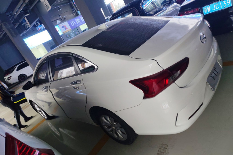 广汽传祺 传祺GA4 2018款 200T 自动豪华版车身外观6005