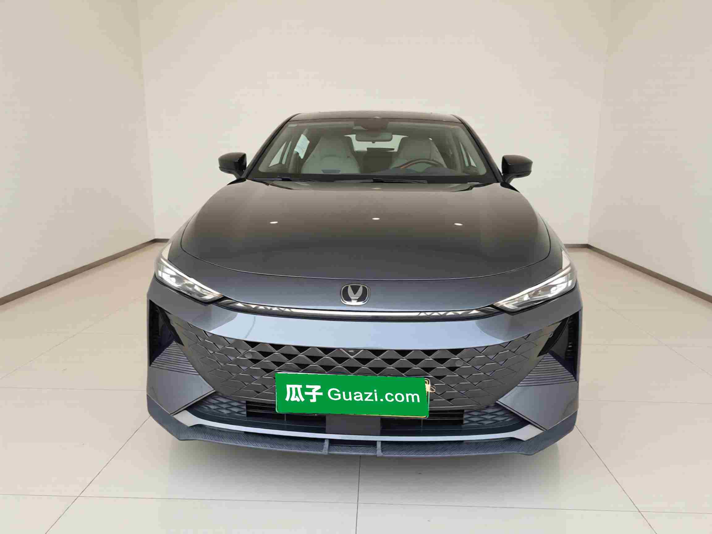 烟台二手长安UNI-V 智电iDD 2024款 开一年还能亏多少？