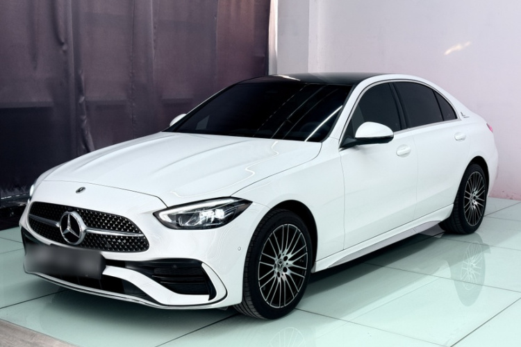 奔驰C级 2022款 改款 C 260 L 运动版车身外观1