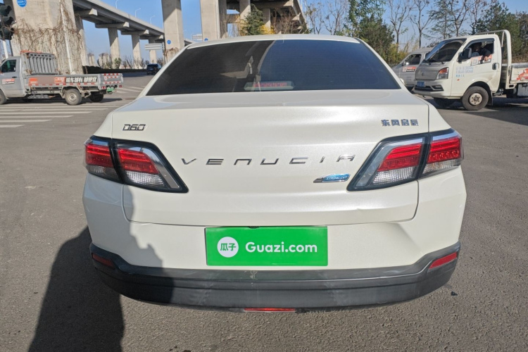 启辰D60 2018款 1.6L CVT智联精英版车身外观6004