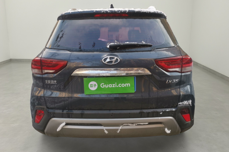 北京现代ix35 2018款 2.0L 自动两驱智勇·畅享版车身外观6