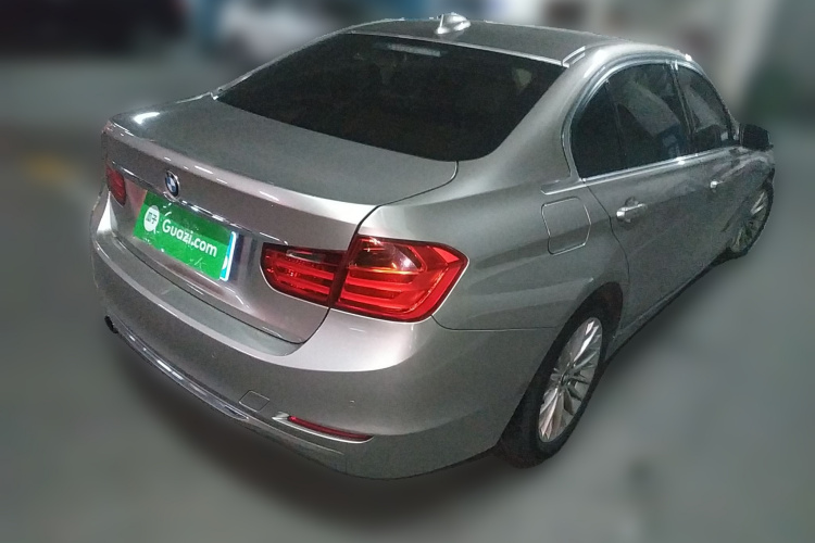 宝马3系 2014款 320Li 豪华设计套装车身外观6005