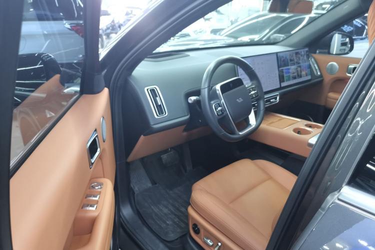 理想汽车 理想L6 2024款 Pro中控内饰20