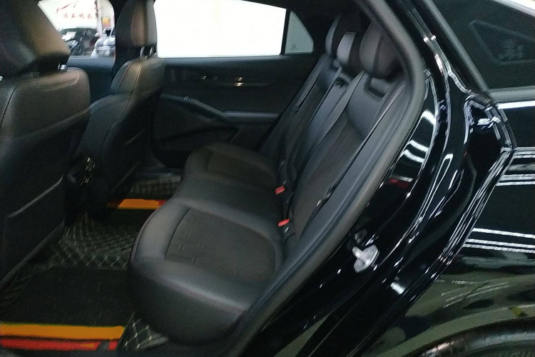 福特 蒙迪欧 2023款 EcoBoost 180 舒雅型中控内饰7004