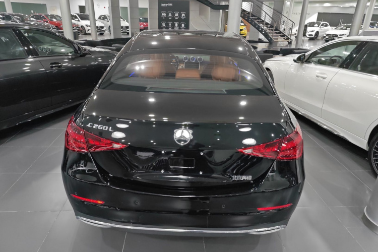 奔驰C级 2024款 改款 C 260 L车身外观6004