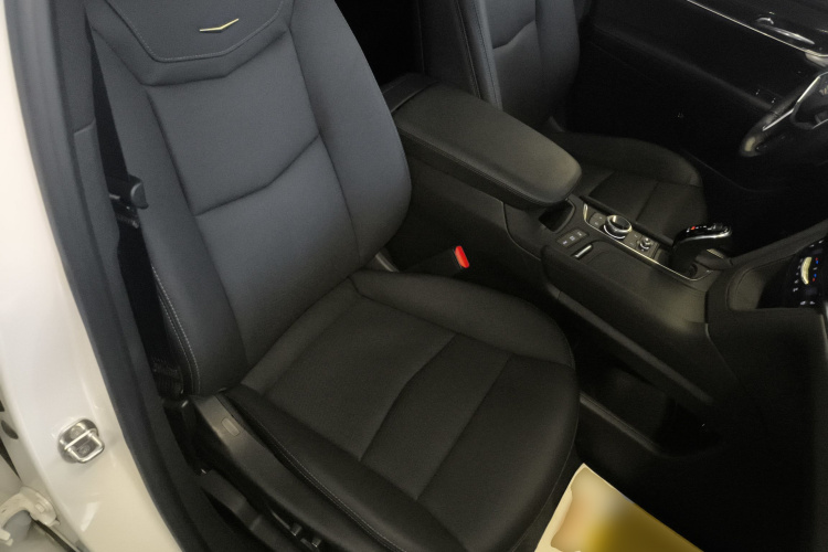 凯迪拉克XT5 2023款 2.0T 四驱尊贵型（至臻版）局部细节41