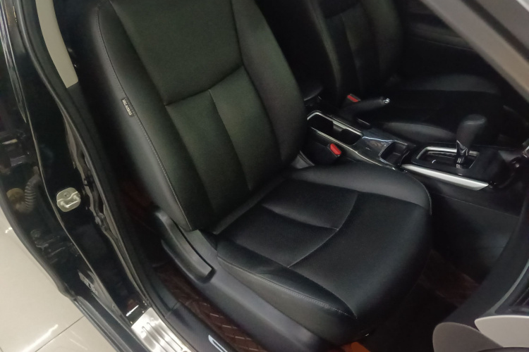 日产 轩逸 2019款 经典 1.6XL CVT豪华版局部细节41