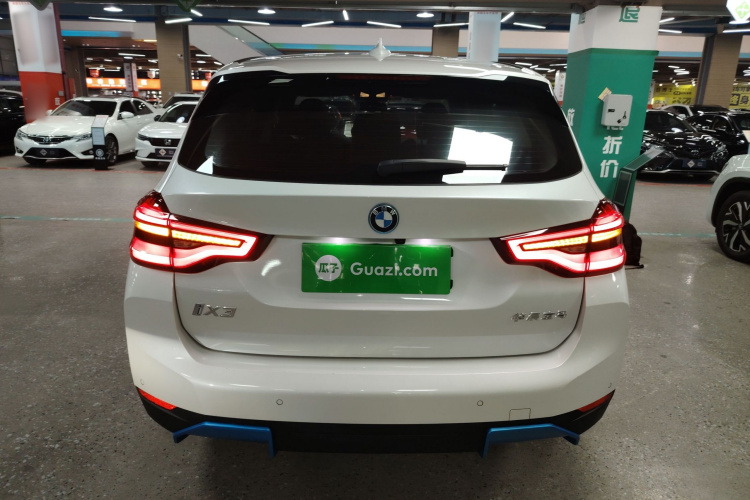 宝马iX3 2021款 改款 创领型车身外观6