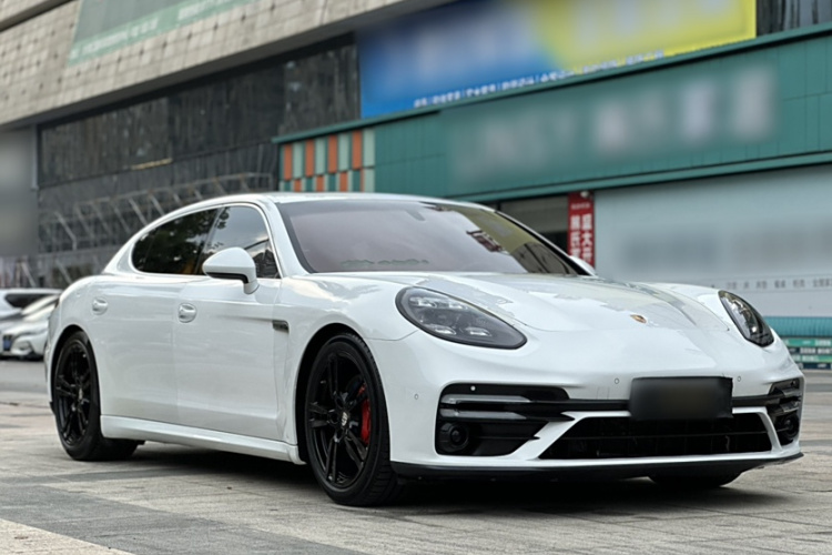 保时捷 2014款 Panamera 4 Executive 3.0T车身外观6004