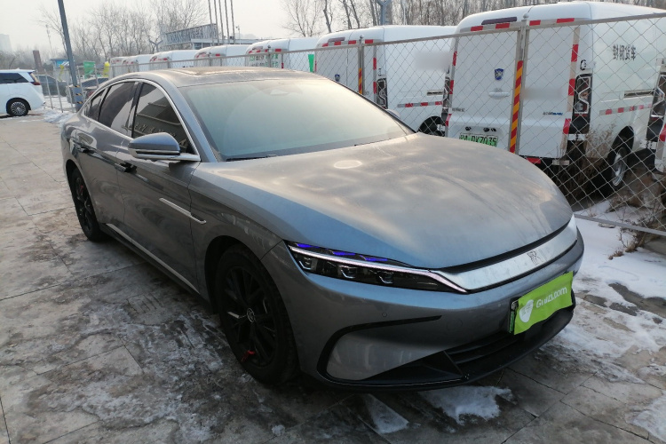 比亚迪 汉 2025款 DM-i 125KM精英型车身外观3