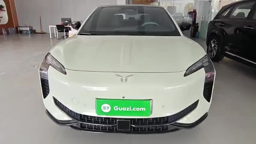 红旗EH7 2024款 690 Pro实拍1