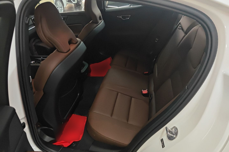 沃尔沃S60 2026款 B4 智逸豪华版中控内饰21