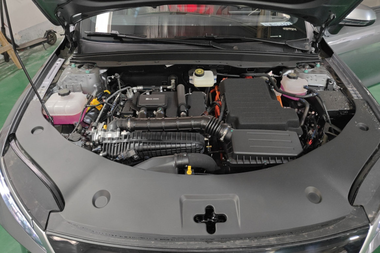 比亚迪 秦PLUS 2025款 DM-i 智驾版 55KM领先型局部细节24