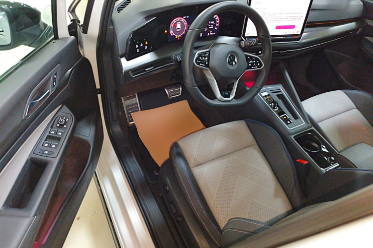 大众 高尔夫 2025款 300TSI R-Line中控内饰7003