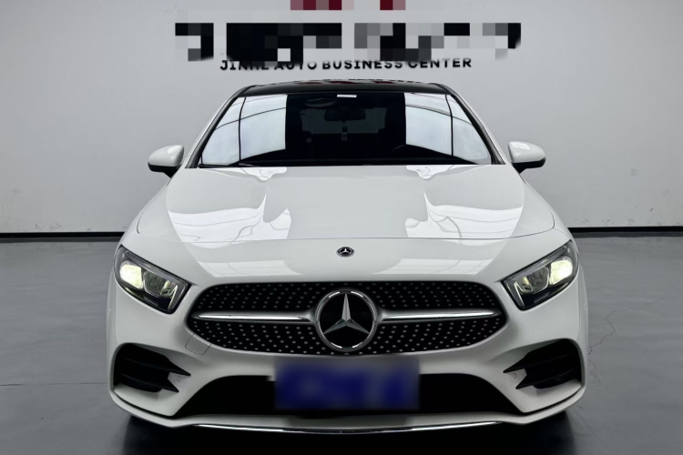 奔驰A级 2021款 A 200 L 运动轿车时尚型车身外观6004