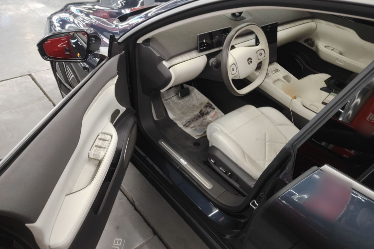 蔚来ET7 2022款 100kWh 首发版中控内饰20