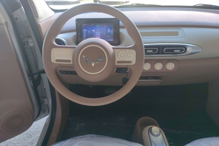 五菱汽车 宏光MINIEV 2025款 四门版 进阶款中控内饰13