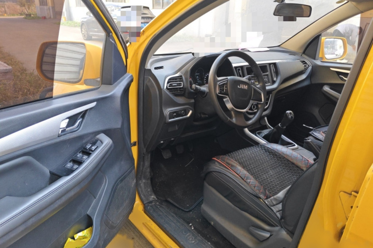 五十铃 瑞迈 2020款 2.8T经典两驱柴油国VI舒享型加长版JE493ZLQ6E中控内饰7003