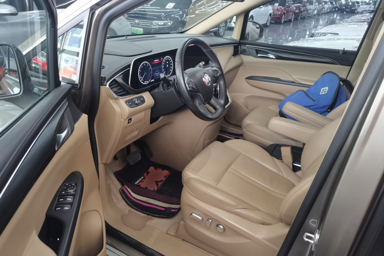 别克GL8 2020款 ES陆尊 653T 尊享型中控内饰20