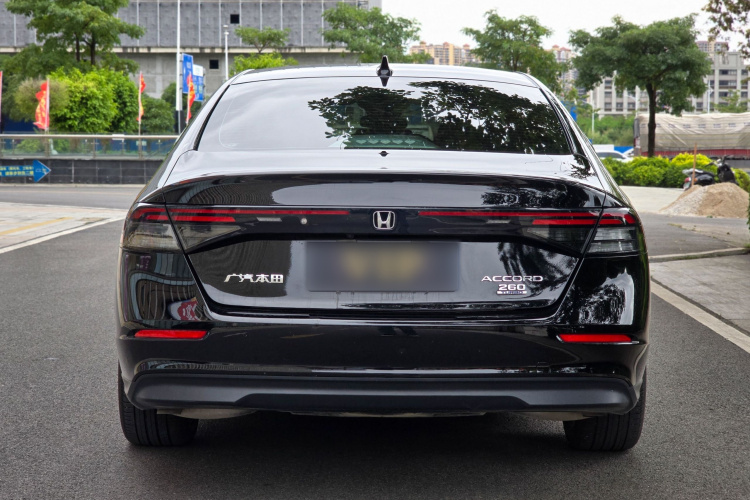本田 雅阁 2025款 260TURBO 豪华版车身外观6003