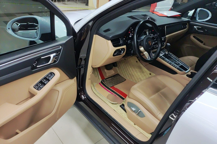 保时捷 2018款 Macan 2.0T中控内饰20