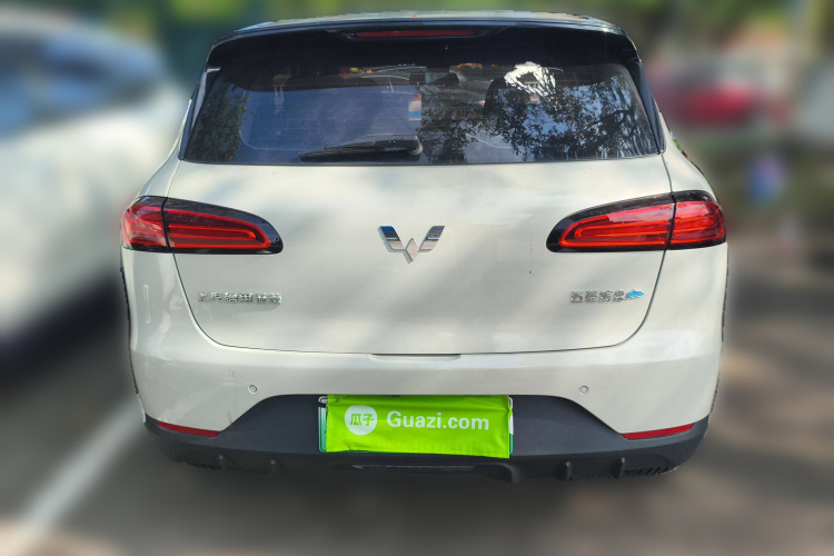 五菱汽车 五菱缤果PLUS 2024款 330km 五座版车身外观6004