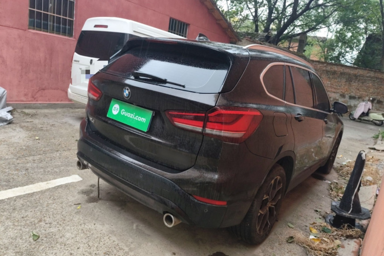 宝马X1 2020款 sDrive25Li 领先型车身外观6005