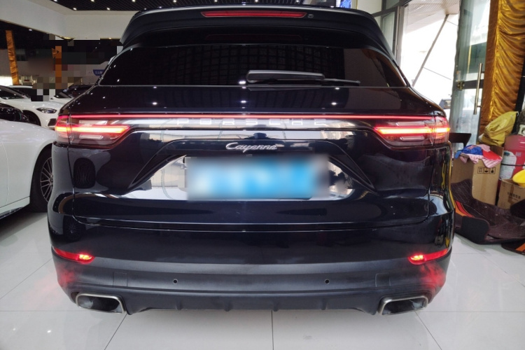 保时捷 2018款 Cayenne 3.0T车身外观6