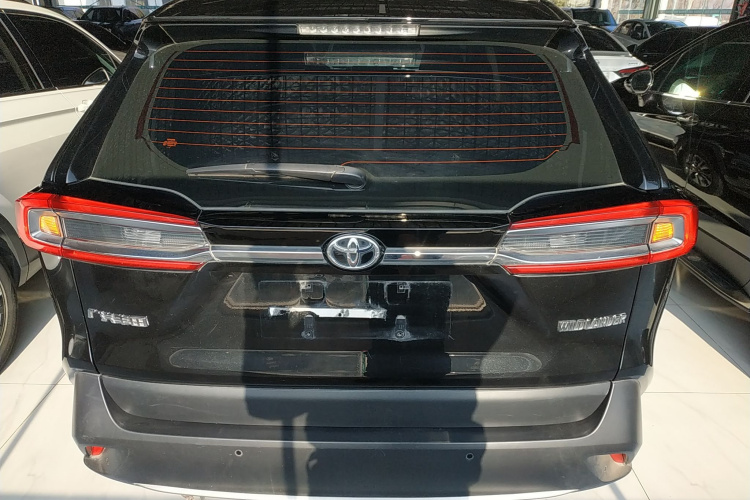 丰田 威兰达 2022款 2.0L CVT两驱豪华PLUS版车身外观6