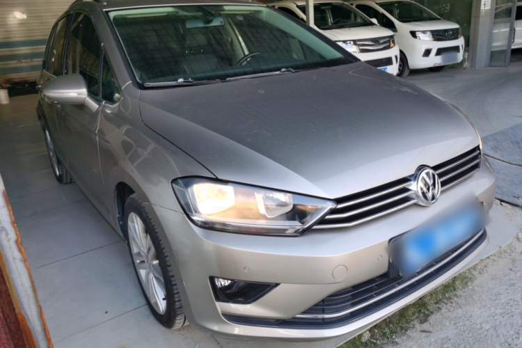 大众 高尔夫·嘉旅 2016款 280TSI 自动豪华型车身外观3