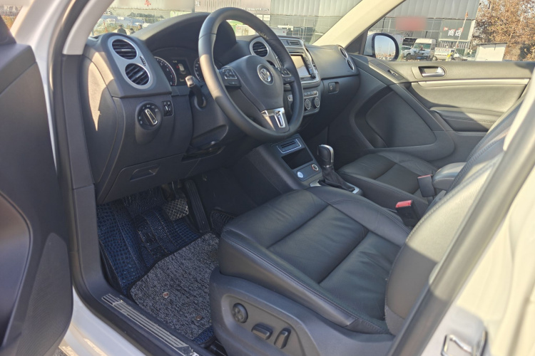 大众 途观 2015款 1.8TSI 自动两驱豪华型中控内饰7001