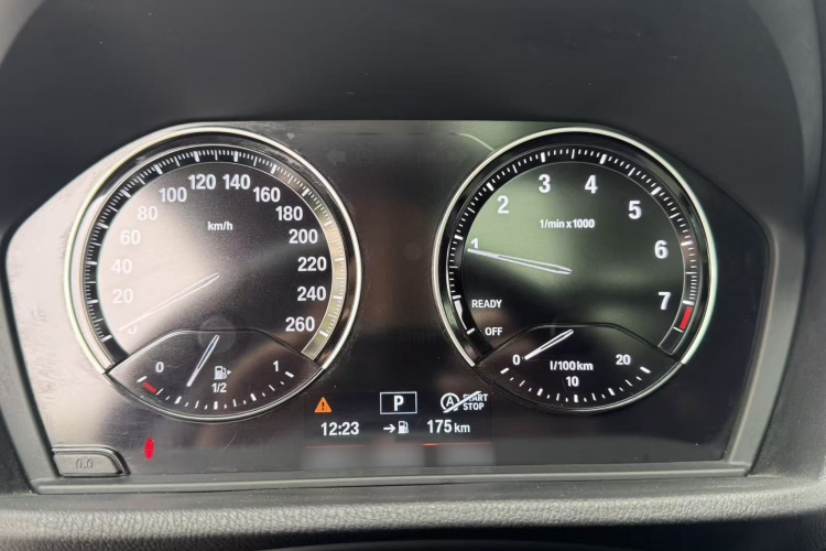 宝马X1 2018款 sDrive18Li 时尚型中控内饰7002