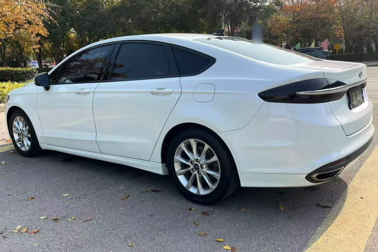 福特 蒙迪欧 2017款 EcoBoost 180 时尚型车身外观6007