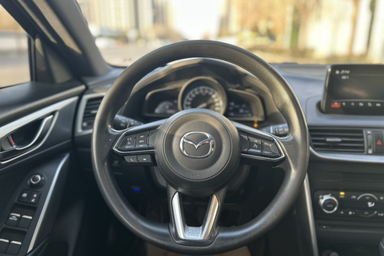 马自达CX-4 2018款 2.0L 自动两驱蓝天探索版 国V局部细节13