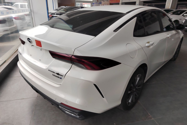 广汽传祺 2023款 影豹H 高能混动版车身外观7