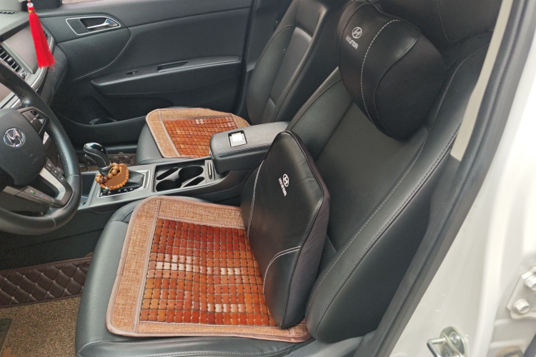 现代 名图 2017款 1.8L 自动尊贵型DLX 国V中控内饰19