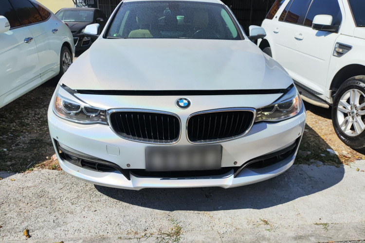 宝马3系GT 2014款 320i 领先型车身外观6001