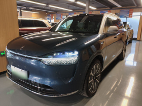 鸿蒙智行 问界M9 2024款 增程 Ultra版 42kWh 6座版