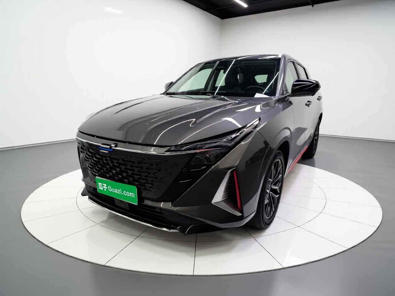 长安欧尚Z6 2023款 蓝鲸 1.5T DCT智领型(2)
