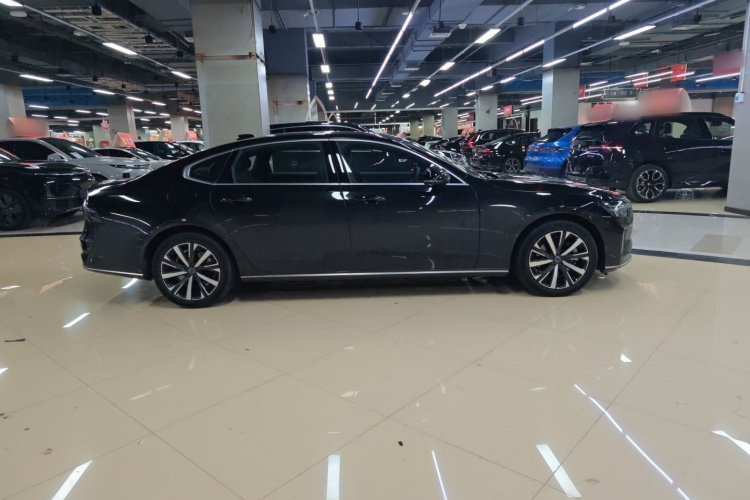 沃尔沃S90 2026款 B5 智逸豪华版车身外观6007