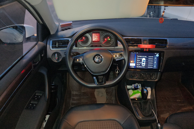 大众 桑塔纳 2019款 1.5L 自动舒适版 国VI中控内饰13