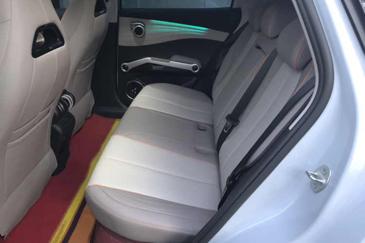 比亚迪 元PLUS 2024款 荣耀版 510KM 领先型中控内饰7001