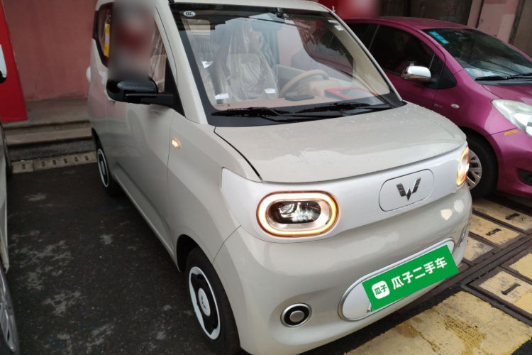 五菱汽车 宏光MINIEV 2024款 第三代 215km 青春版车身外观6002