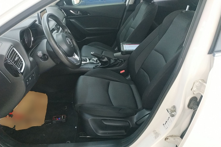 马自达3 昂克赛拉 2016款 三厢 1.5L 自动豪华型局部细节19