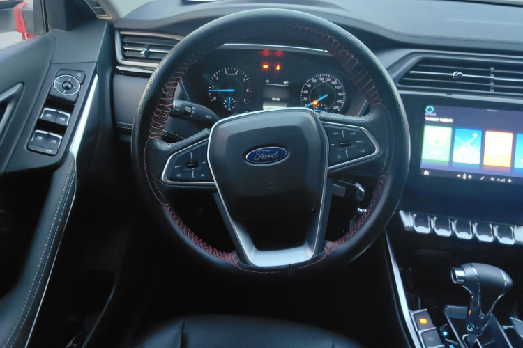 福特 领界 2019款 EcoBoost 145 CVT铂领型 国VI局部细节13