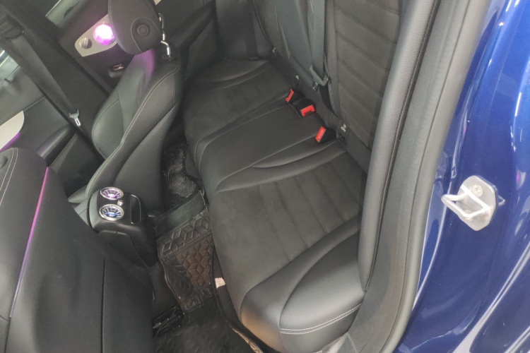 奔驰C级 2021款 C 260 星耀臻藏版中控内饰21