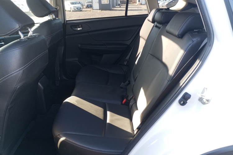 斯巴鲁XV 2012款 2.0i 精英版中控内饰21