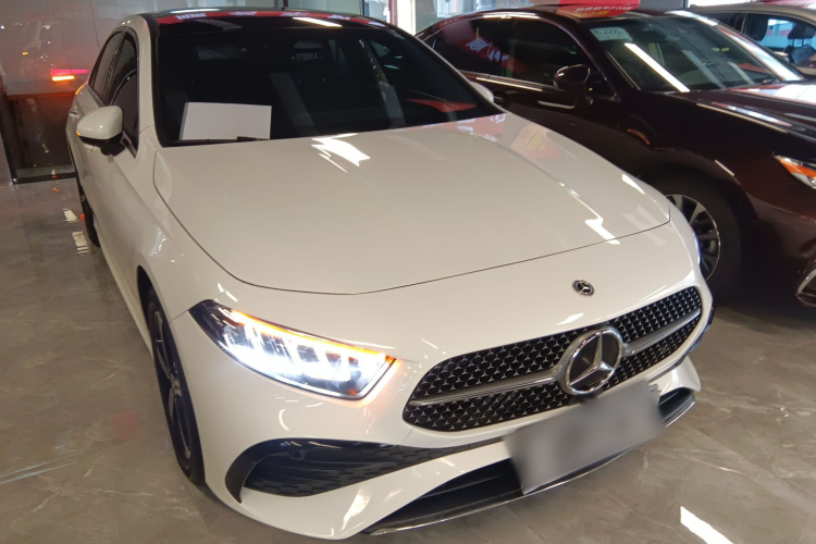 奔驰A级 2024款 改款 A 200 L 时尚型车身外观6002