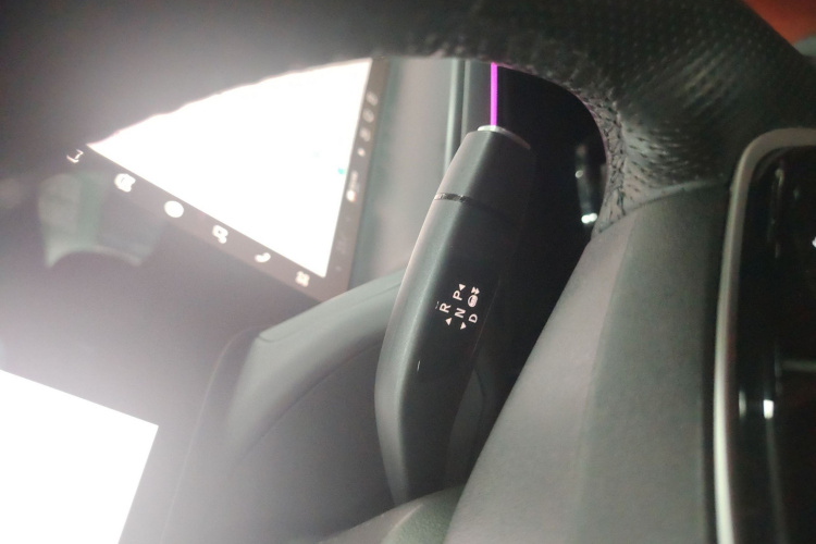 小鹏P7 2022款 480N+局部细节18